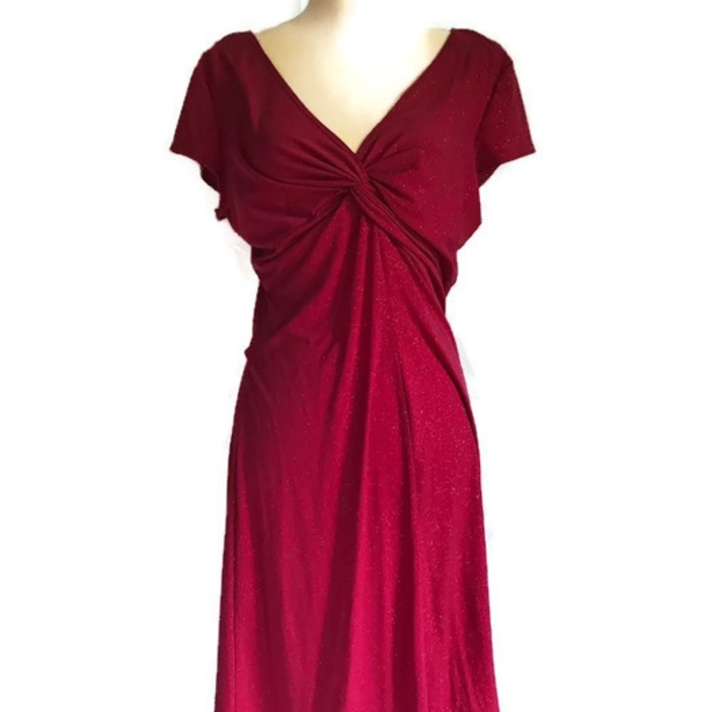 TIANA B. GLITTERING SUPER CUTE RED  DRESS SIZE 12
